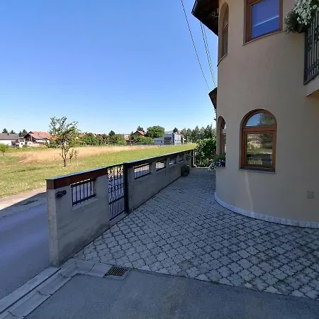 Rum i privatbostad Delux Sarajevo